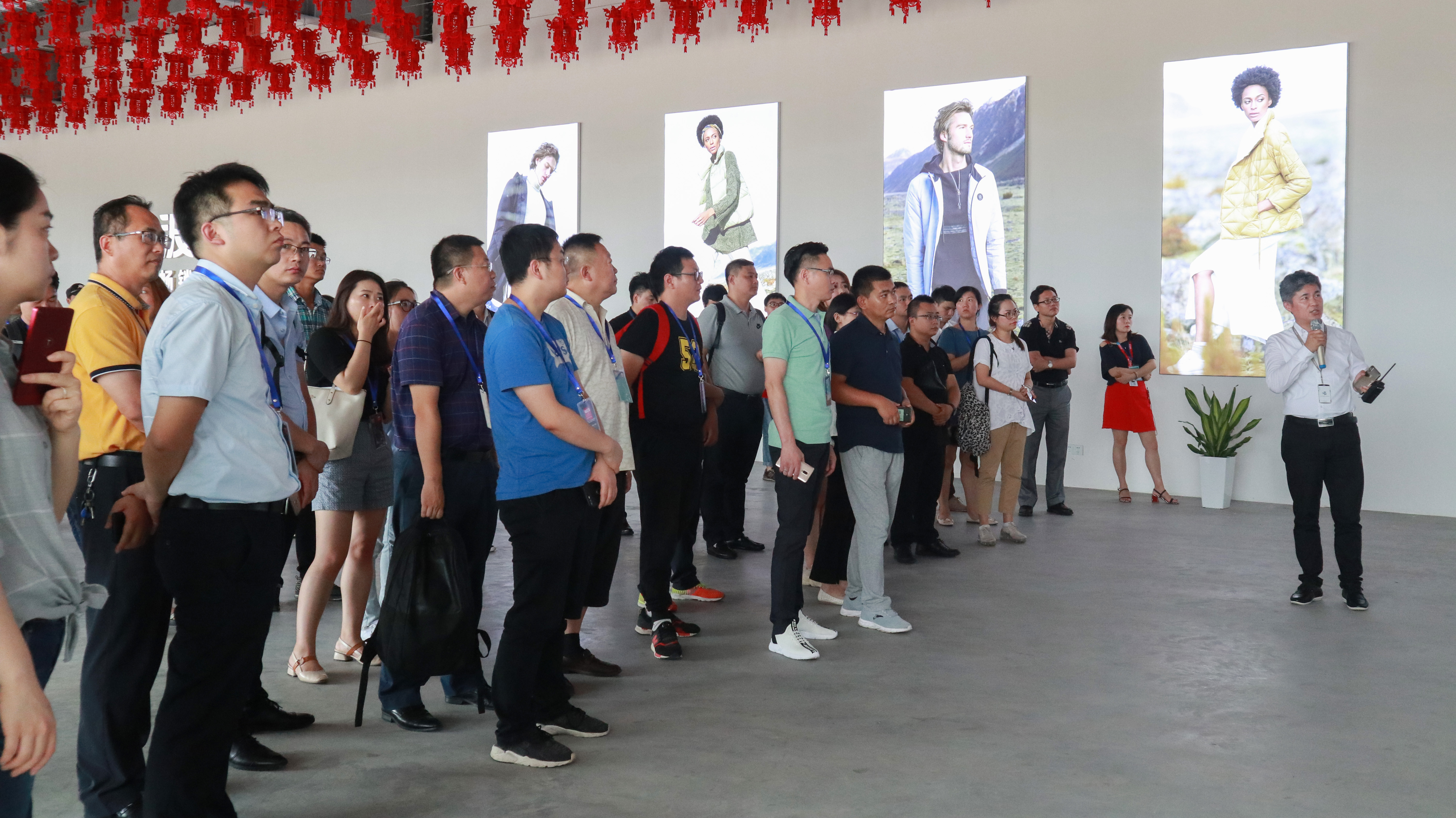 戴建國(guó)：我只是修路人 | FLA小秘書的GALTS 2018波司登集團(tuán)中央智能配送中心參觀之旅